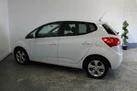 2011-kia-venga-16-3-auto-small-6