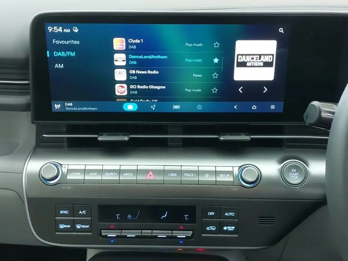2024-hyundai-kona-e-ultimate-218ps-65kwh-big-13