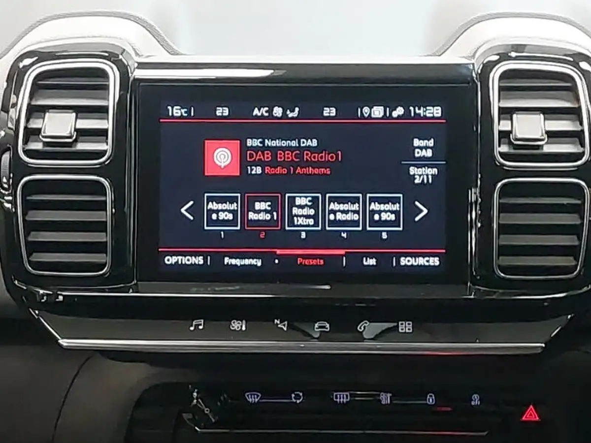2022-citroen-c5-aircross-12-puretech-shine-ss-big-9