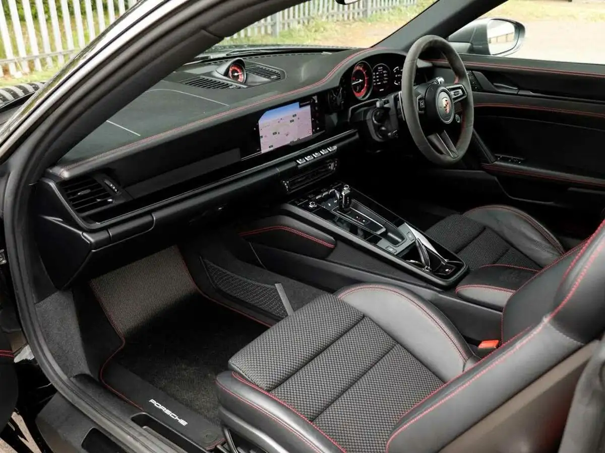 2023-porsche-911-30-carrera-t-pdk-big-8