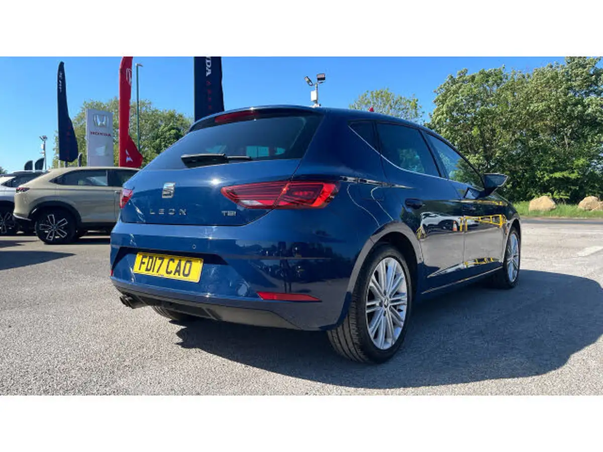 2017-seat-leon-14-ecotsi-xcellence-technology-hatchback-big-30