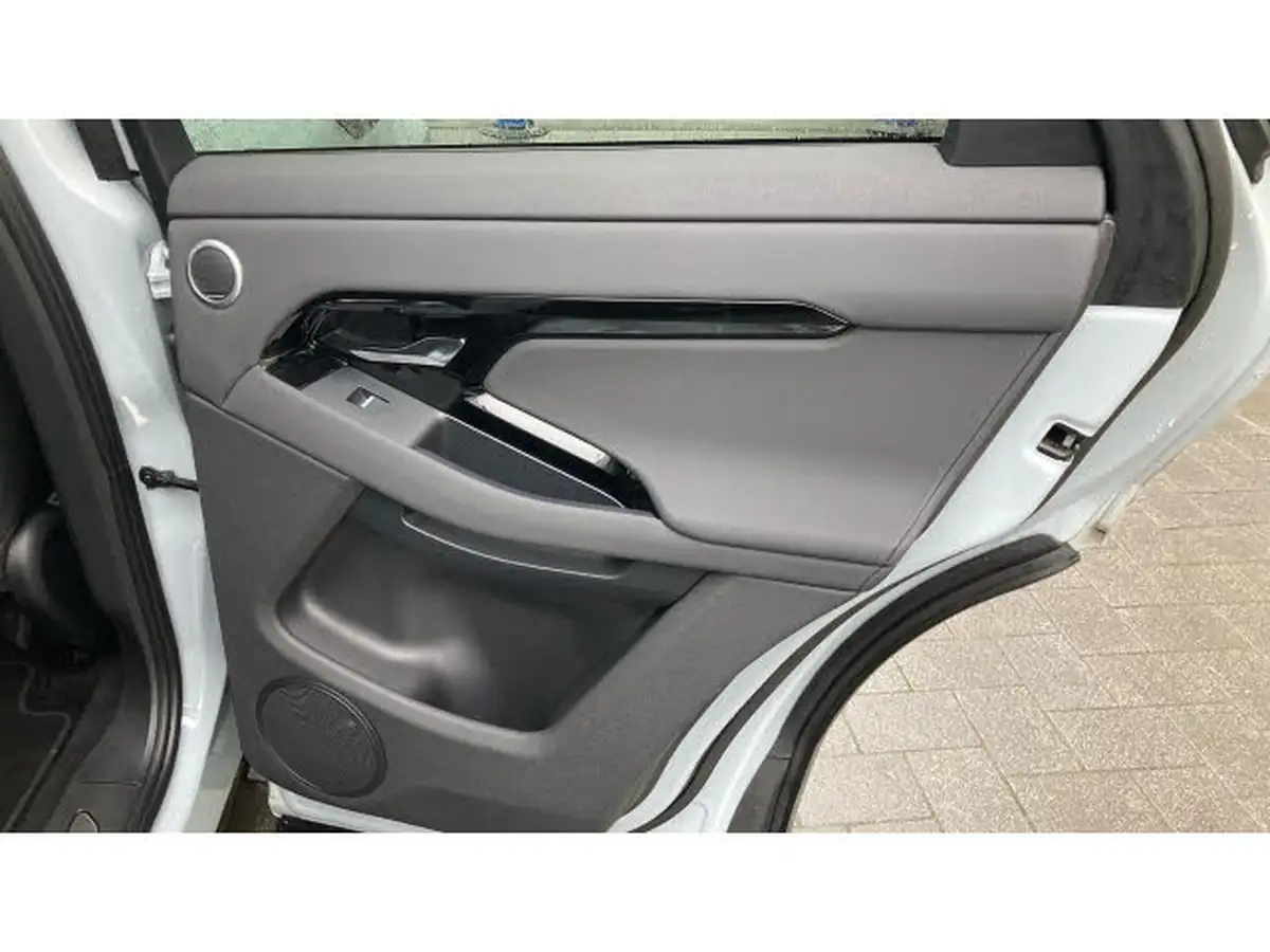 2024-land-rover-range-rover-evoque-20-d200-dynamic-se-big-22