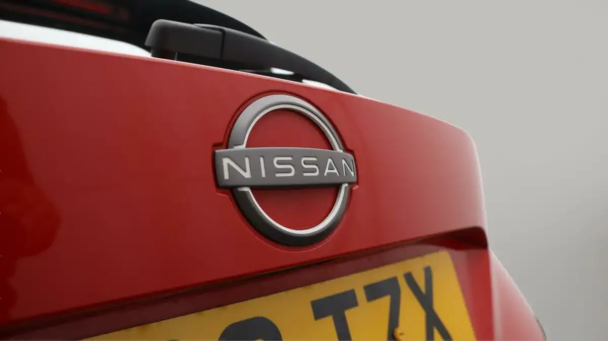 2023-nissan-juke-10-dig-t-visia-big-21