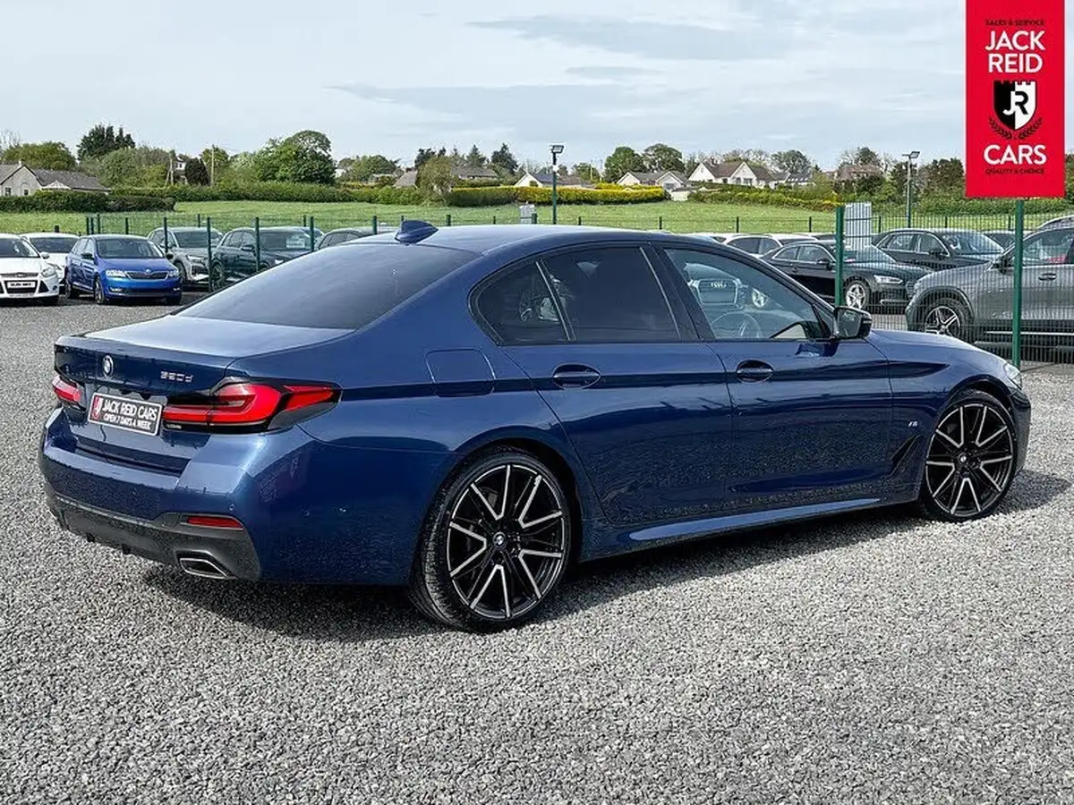 2021-bmw-5-series-20td-520d-m-sport-mht-saloon-4d-big-3