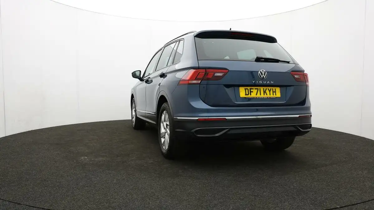 2022-volkswagen-tiguan-15-tsi-life-150ps-big-30