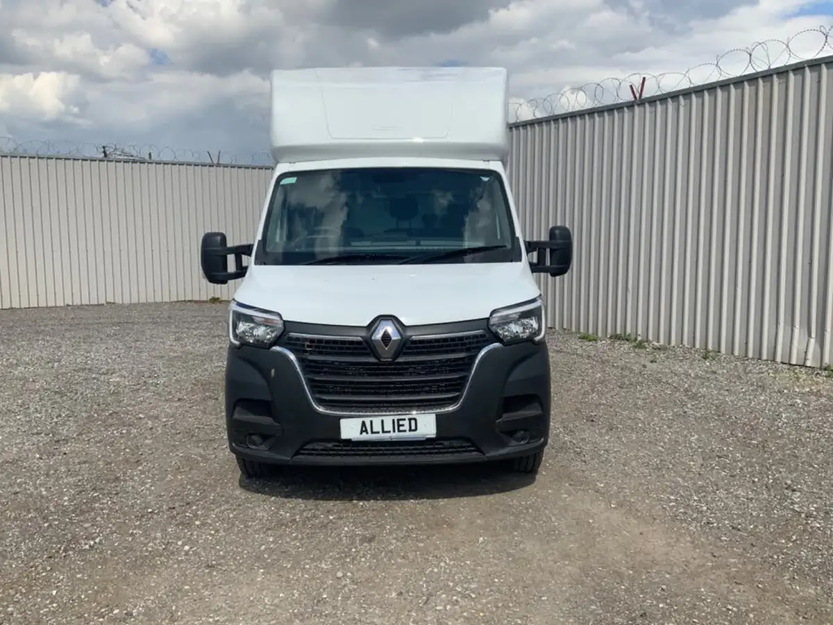 2024-renault-master-23dci-ll35-145-business-chassis-cab-big-1