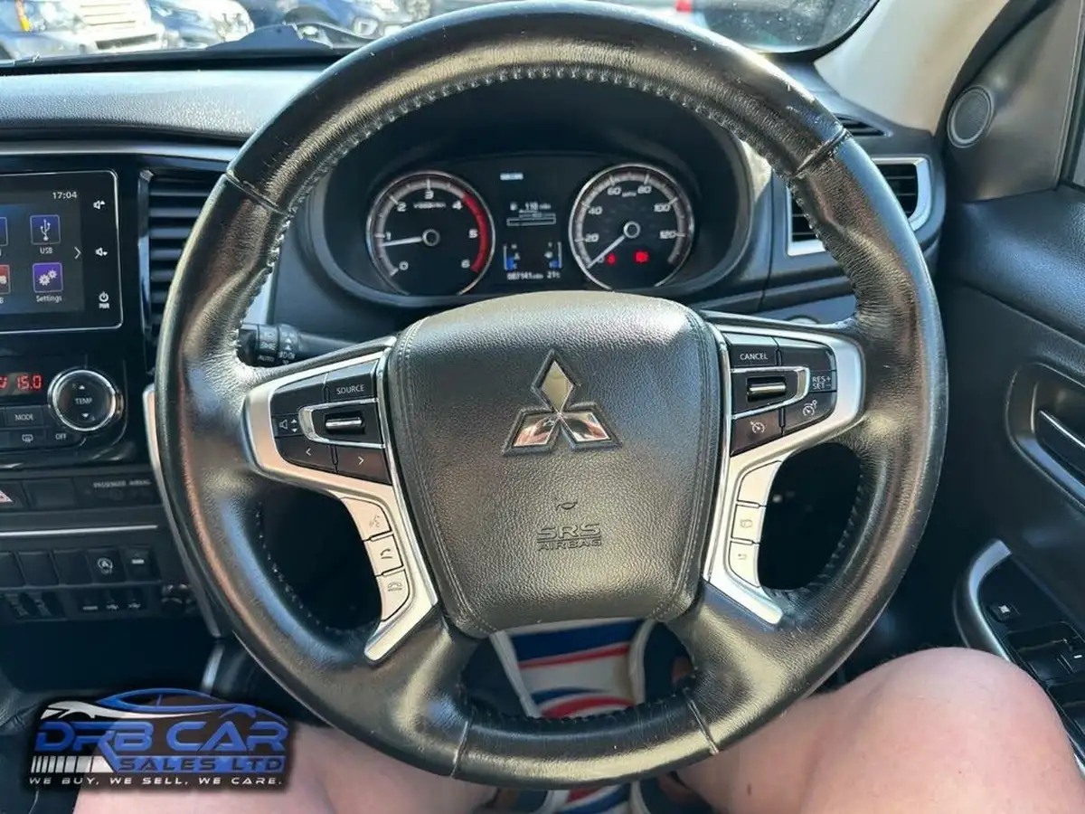2020-mitsubishi-l200-22di-d-barbarian-big-12
