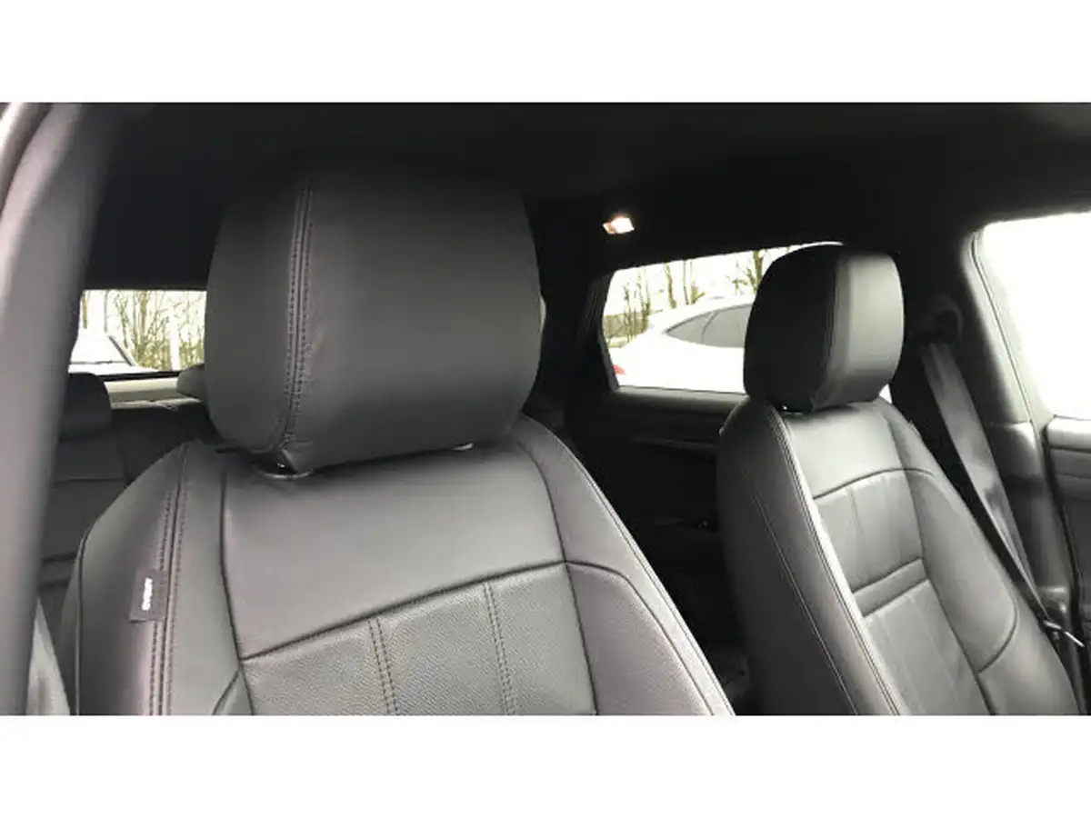 2022-land-rover-range-rover-evoque-20-d200-r-dynamic-s-big-21