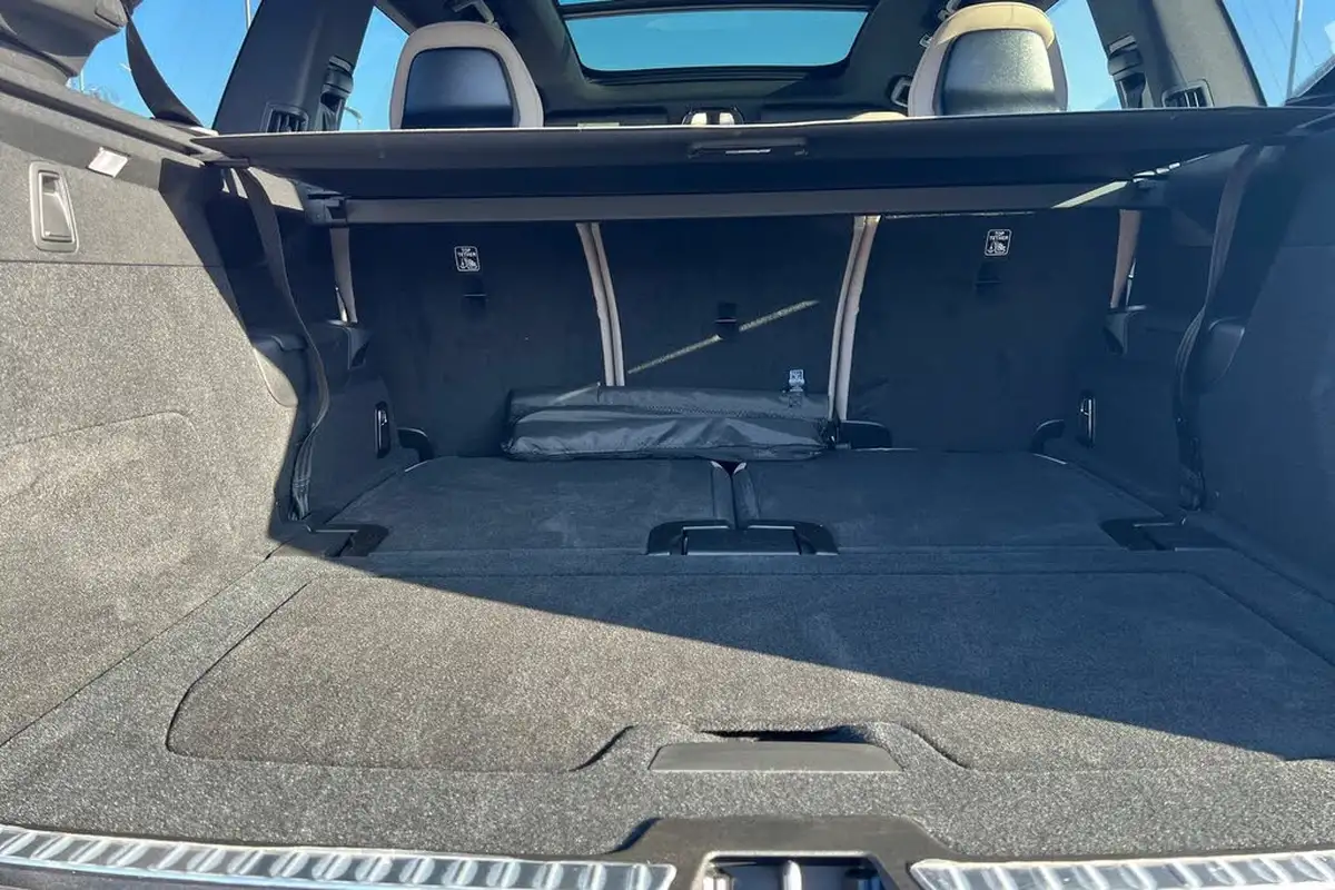 2025-volvo-xc90-20-b5-plus-big-7