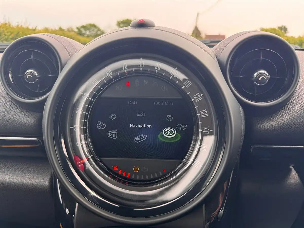 2015-mini-countryman-16-cooper-s-190bhp-all4-auto-big-19