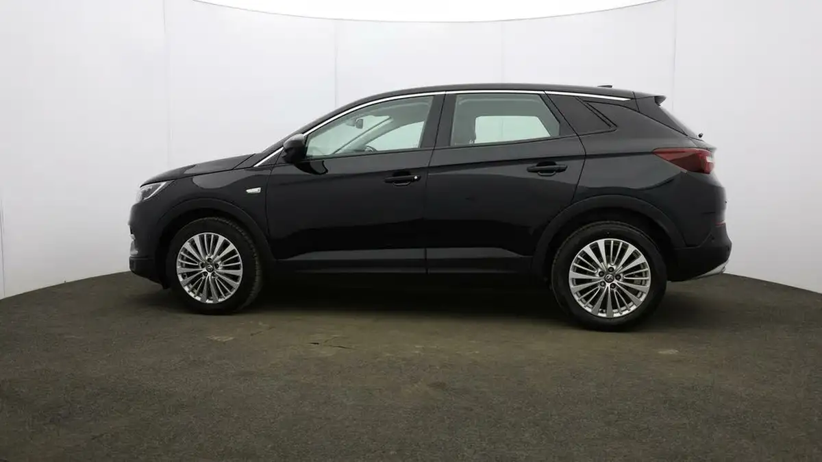 2019-vauxhall-grandland-x-15td-sport-nav-big-67