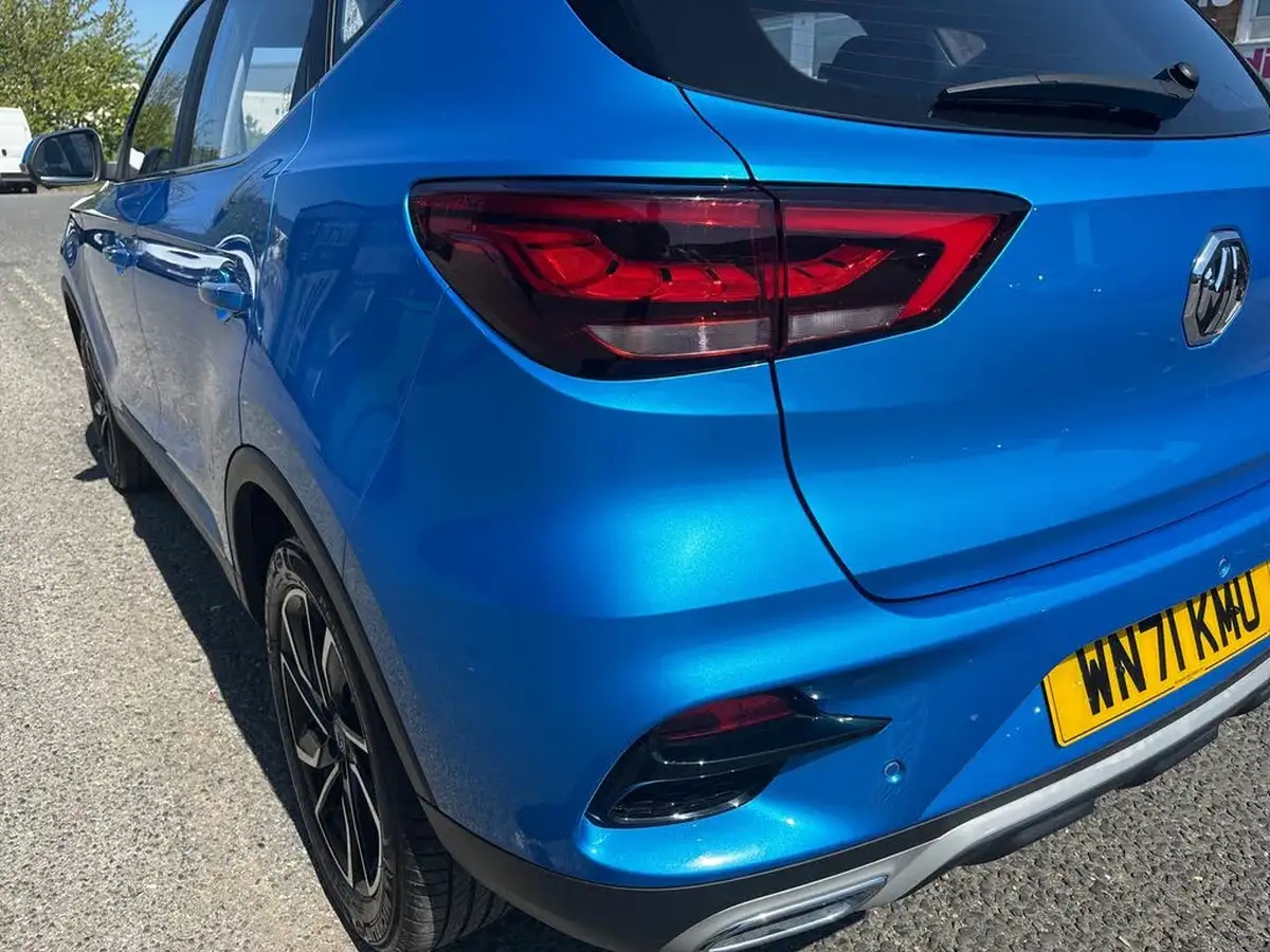 2021-mg-zs-suv-10t-gdi-exclusive-big-32