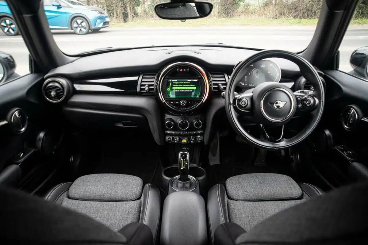 2020-mini-cooper-e-cooper-s-2-big-16
