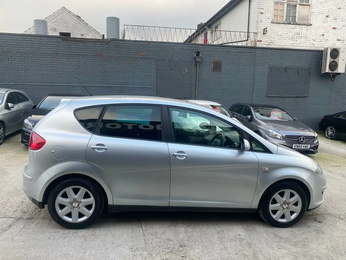 2009-seat-altea-20td-stylance-big-12