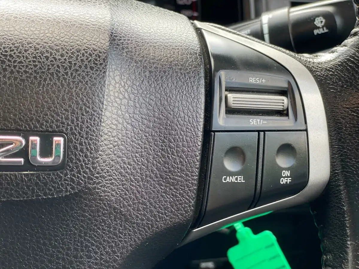 2012-isuzu-d-max-25td-utah-big-24