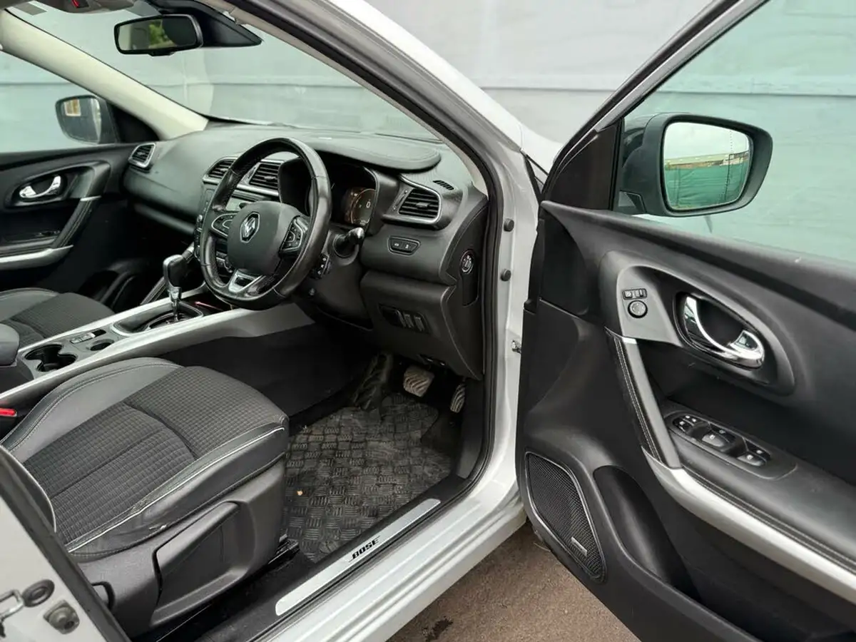 2018-renault-kadjar-15dci-signature-nav-110bhp-station-wagon-edc-auto-big-11