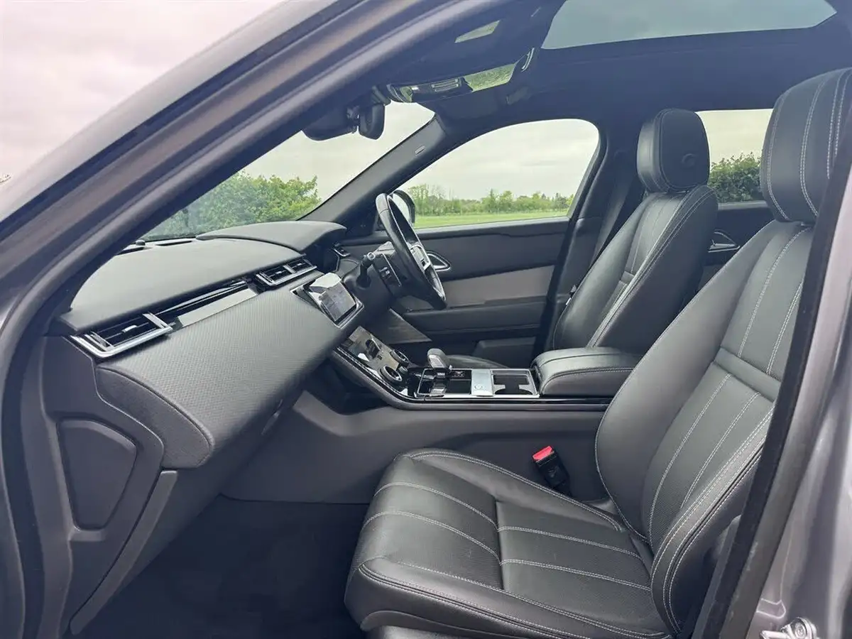 2021-land-rover-range-rover-velar-20-d200-velar-edition-big-11