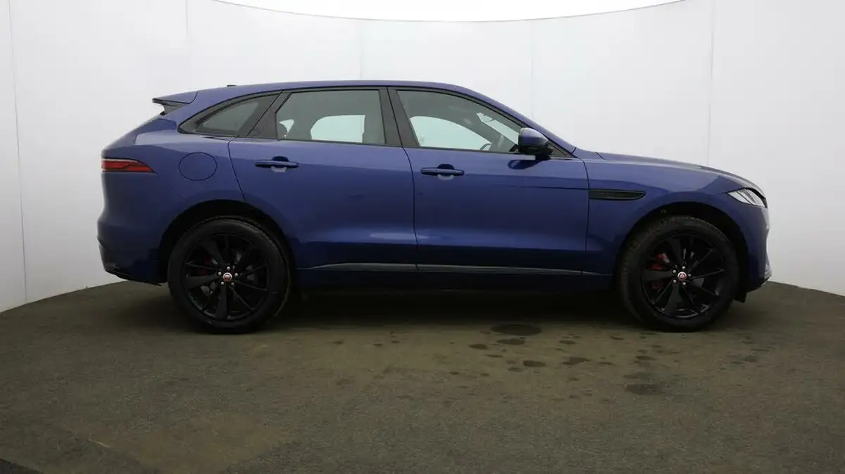 2021-jaguar-f-pace-20-d200-r-dynamic-se-mhev-big-51