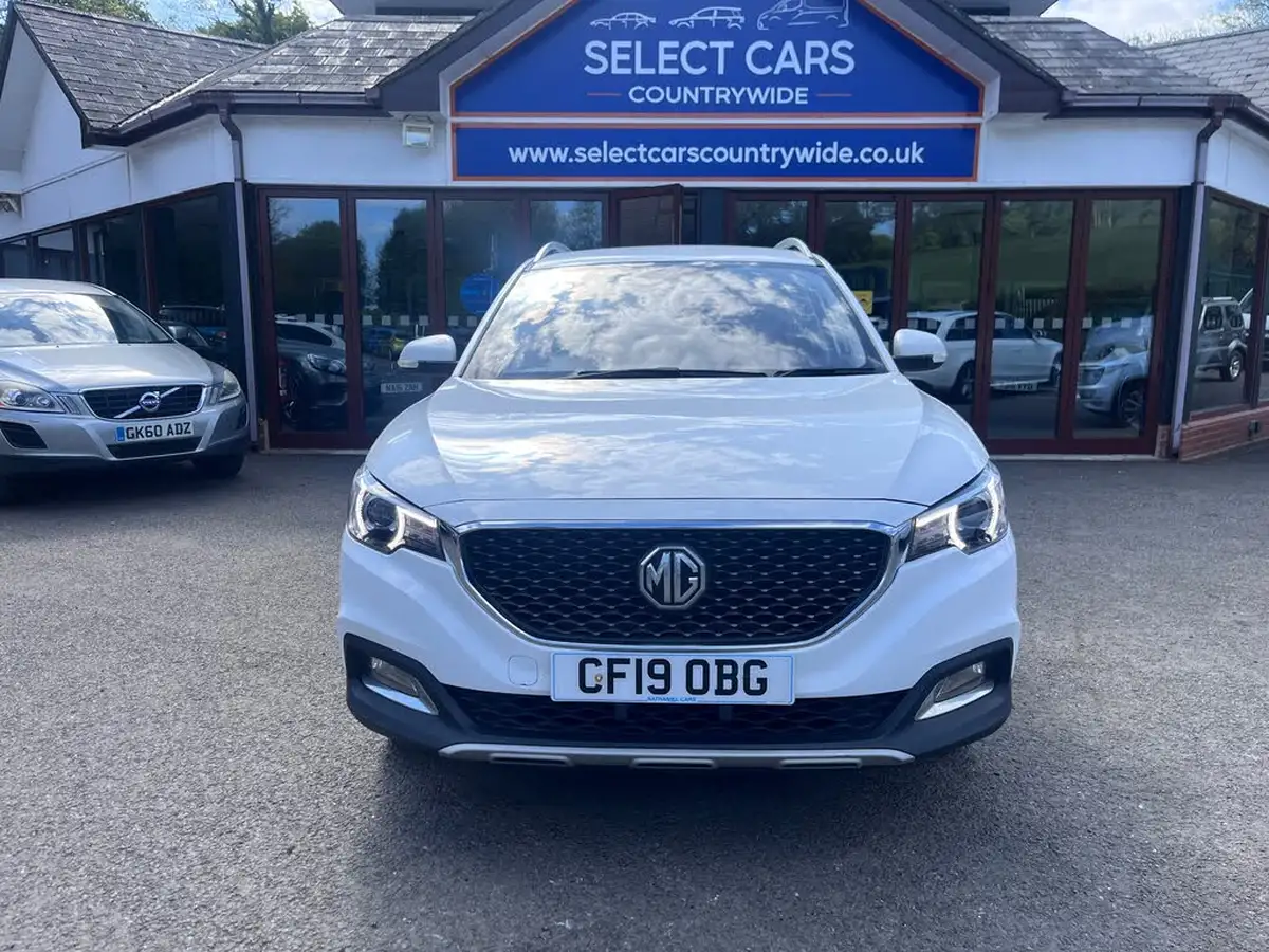 2019-mg-zs-suv-15-vti-tech-exclusive-105bhp-big-1