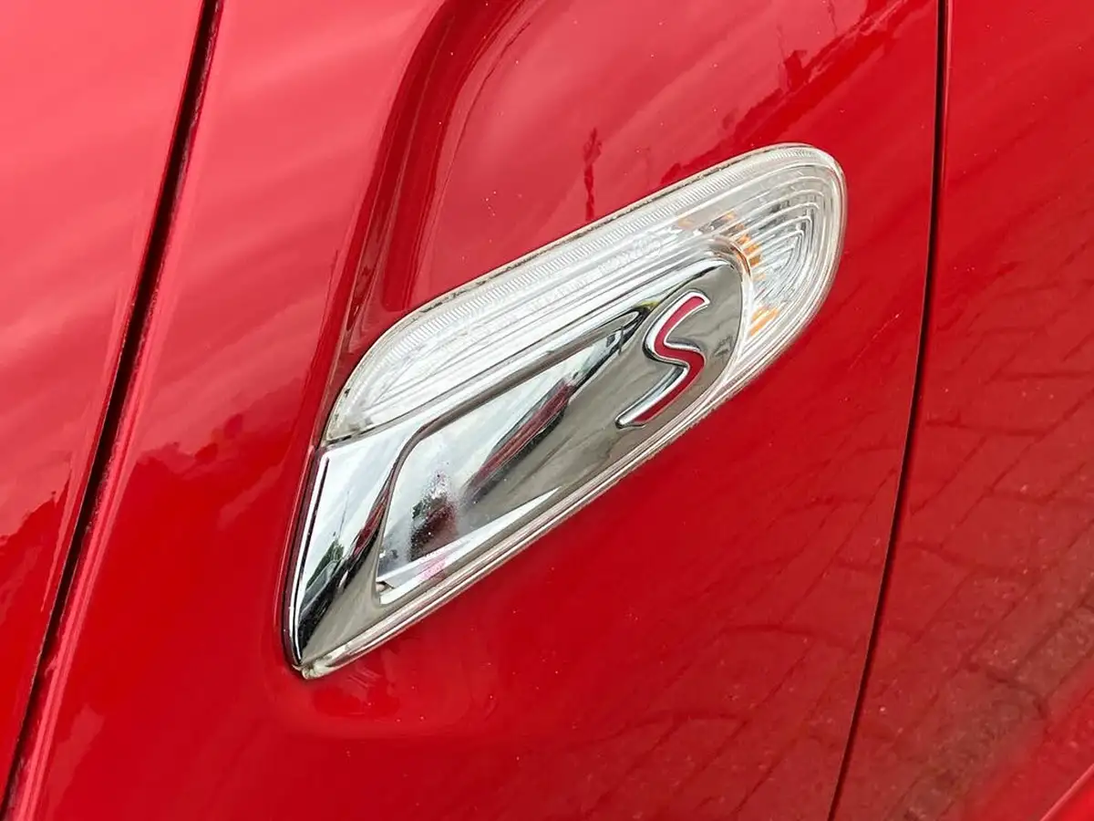 2019-mini-cooper-20-cooper-s-sport-189bhp-hatchback-3d-auto-big-8