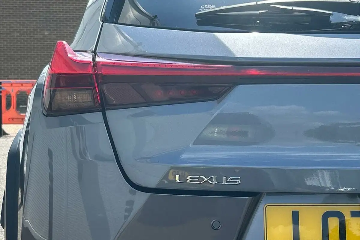 2022-lexus-ux-250h-20-ux-184bhp-without-navigation-big-67