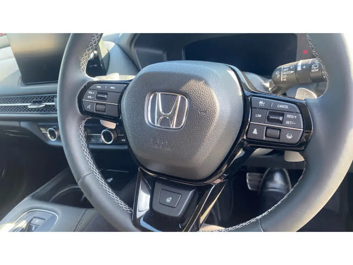 2025-honda-zr-v-20-i-mmd-advance-big-25