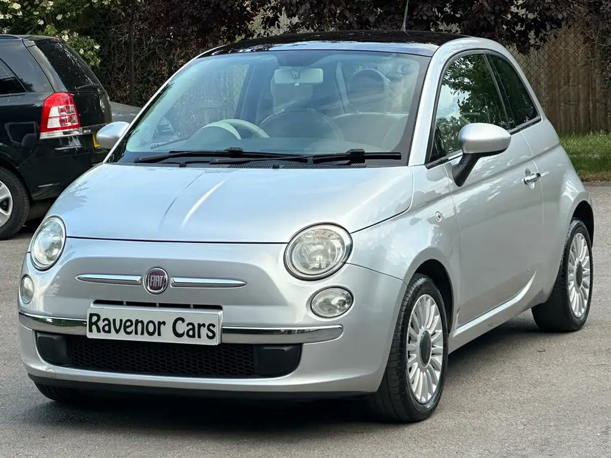 2011-fiat-500-12-lounge-big-5