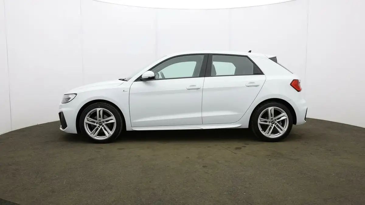 2021-audi-a1-10-30-tfsi-s-line-110ps-big-69