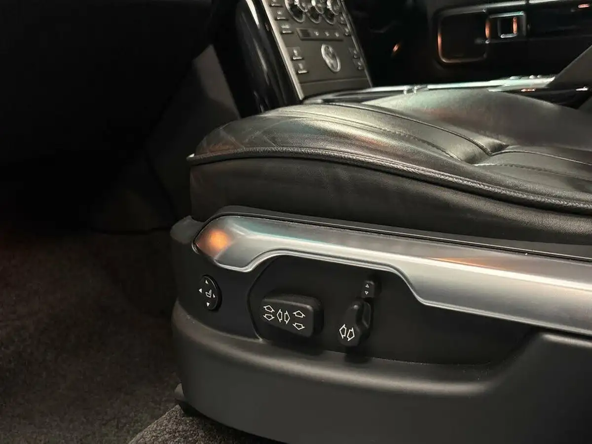 2011-land-rover-range-rover-44td-vogue-big-21