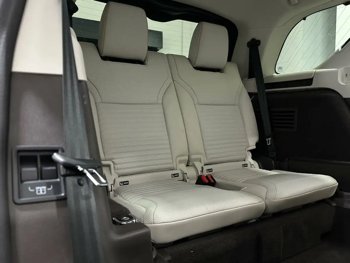 2017-land-rover-discovery-20sd4-hse-luxury-big-54