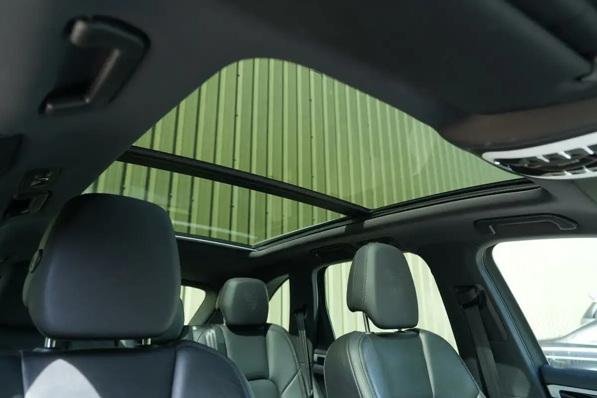 2016-porsche-cayenne-30-s-e-hybrid-big-18