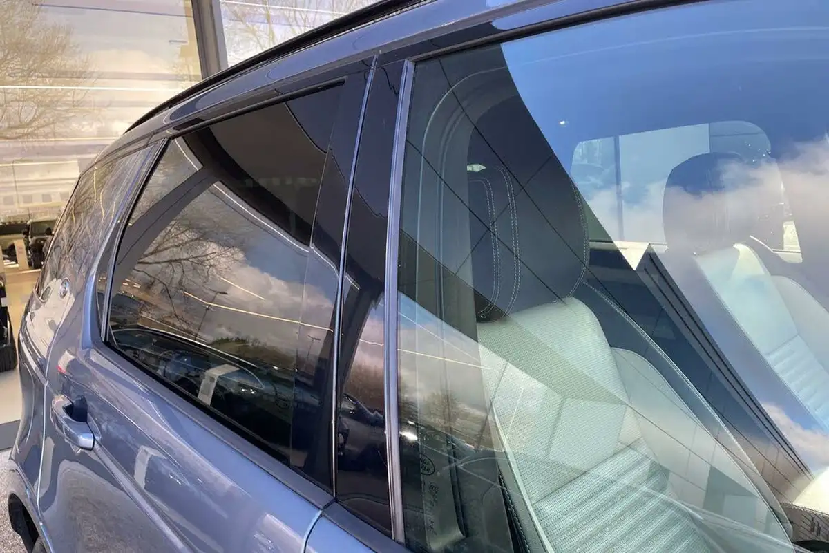 2022-land-rover-discovery-sport-20-d200-urban-edition-big-22
