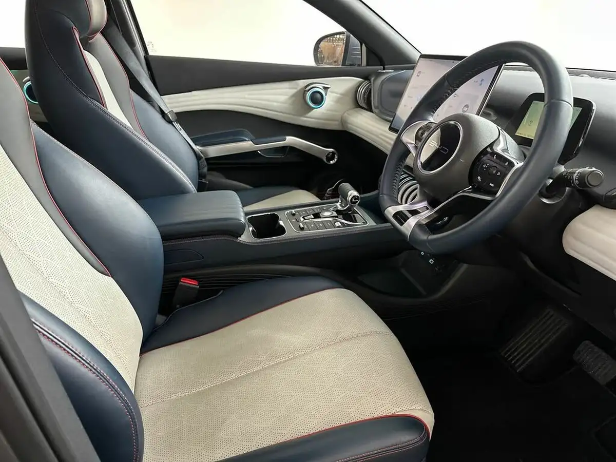 2024-byd-atto-3-e-design-big-11