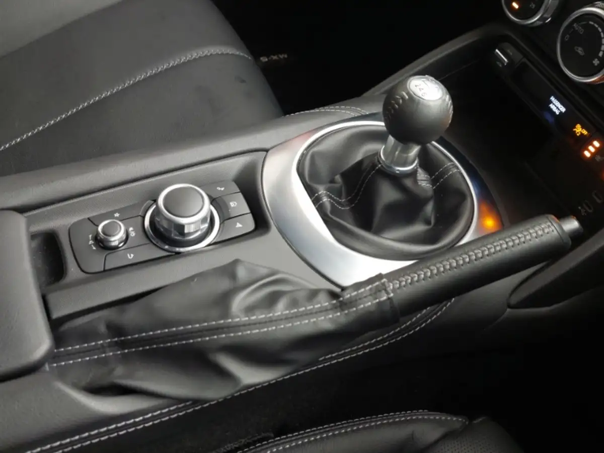 2024-mazda-mx-5-20-exclusive-line-roadster-big-15