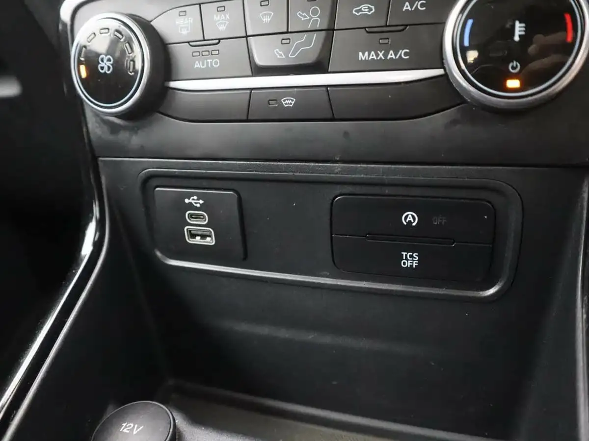 2022-ford-ecosport-10t-titanium-big-32