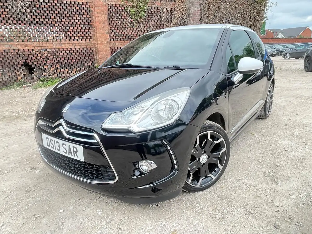 2013-citroen-ds3-16-dstyle-plus-vti-big-11