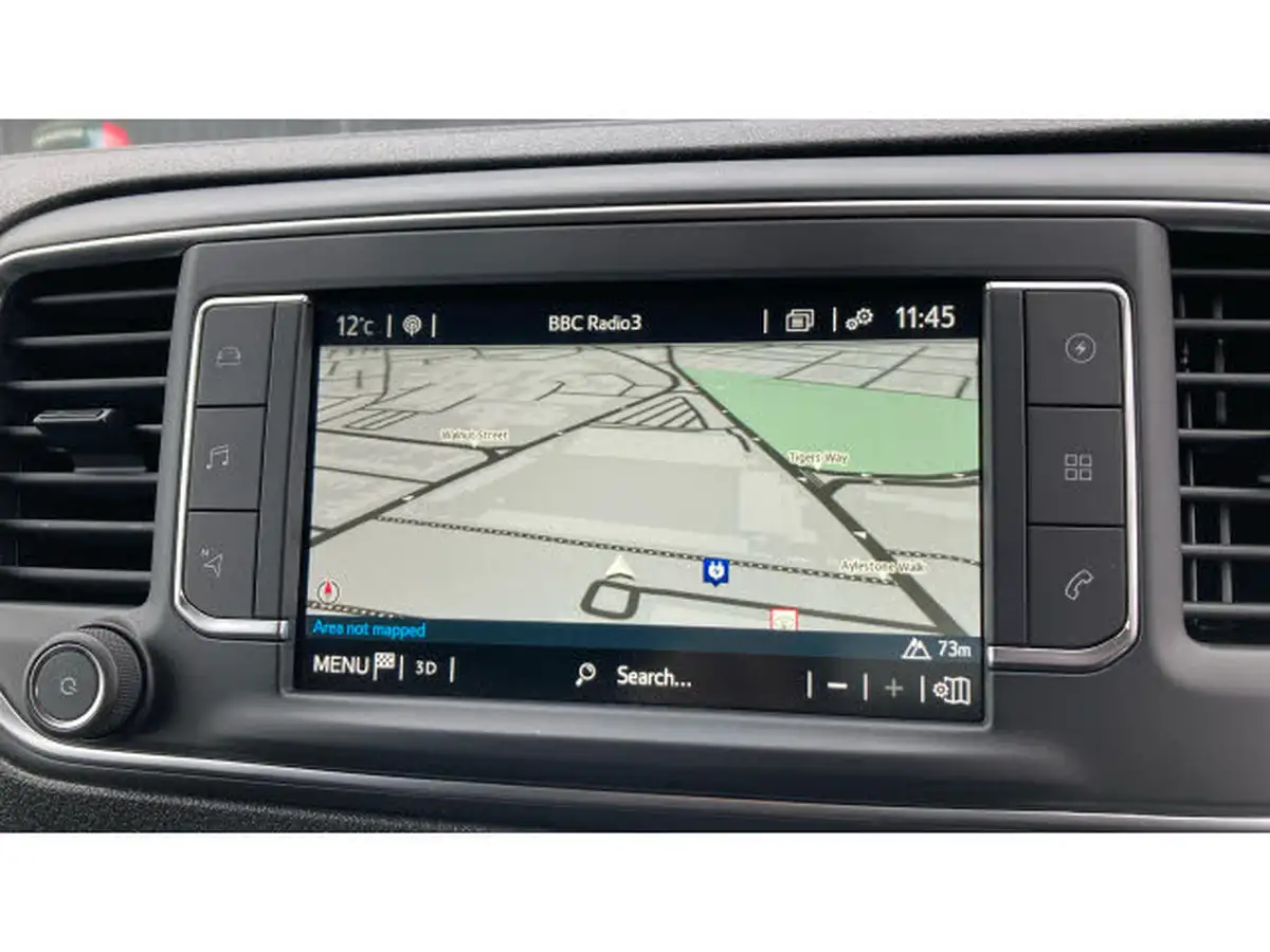 2023-toyota-proace-city-e-icon-l2-big-6