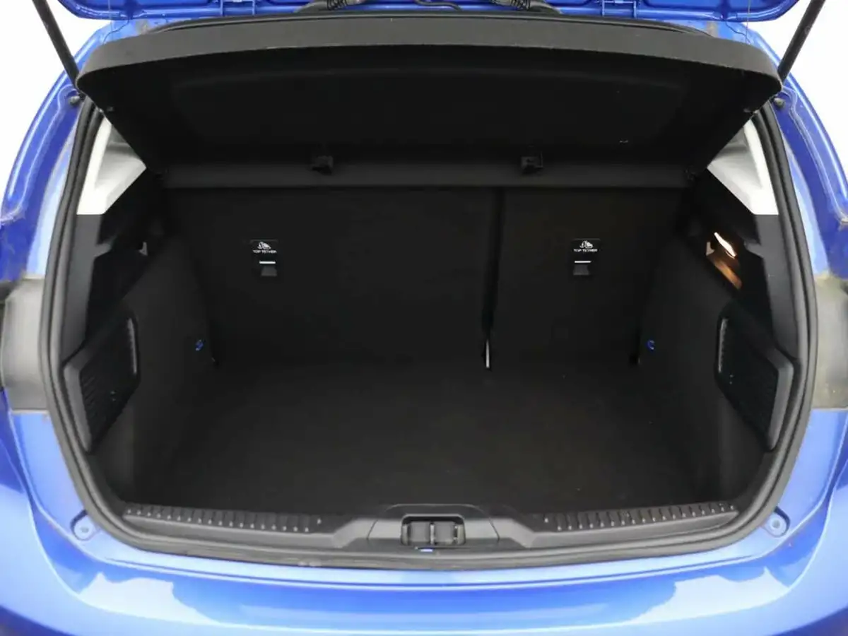 2020-ford-focus-10t-titanium-x-hatchback-auto-big-16