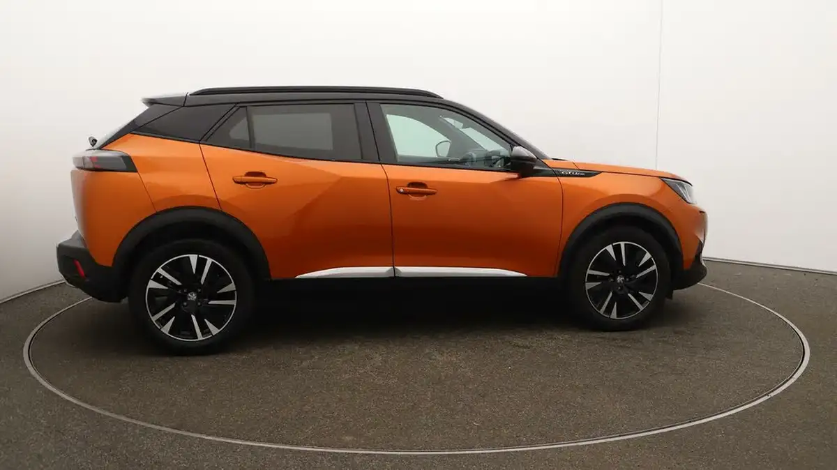2020-peugeot-2008-suv-12-puretech-gt-line-big-45