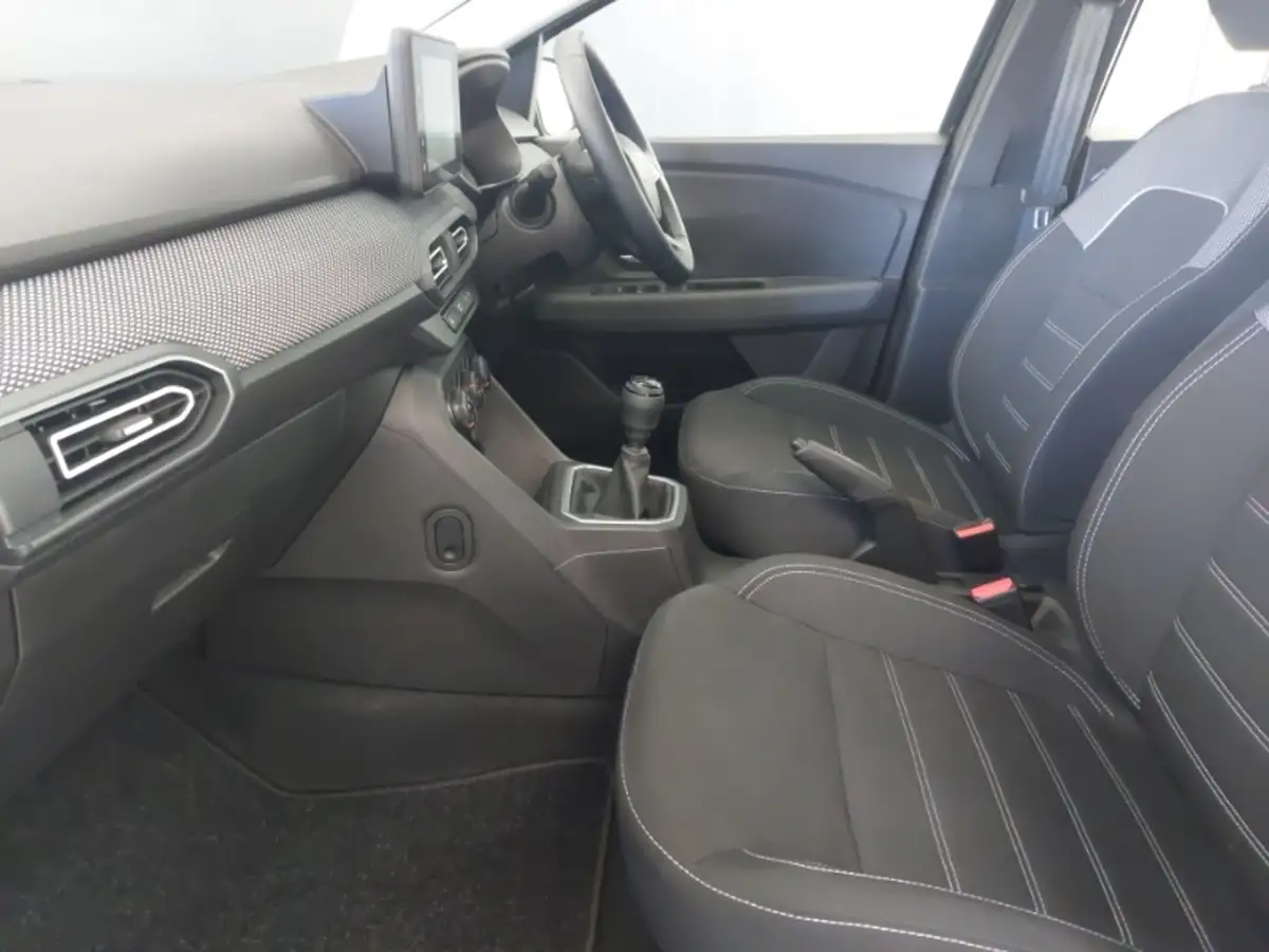 2023-dacia-sandero-10-tce-expression-90bhp-big-4