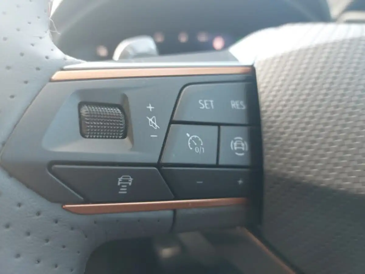 2024-cupra-formentor-15-tsi-v2-dsg-big-12