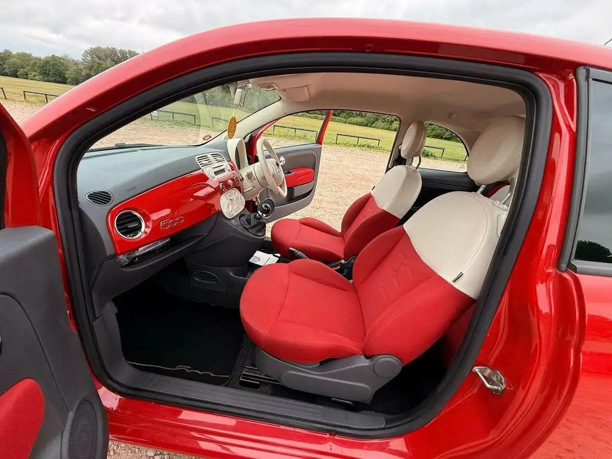 2012-fiat-500-12-pop-big-22