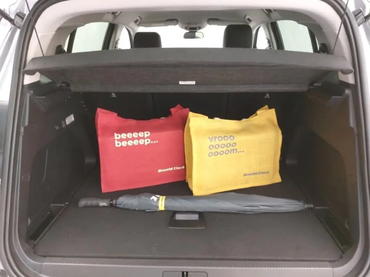 2024-citroen-c5-aircross-12-puretech-shine-136ps-hybrid-e-dsc6-big-7