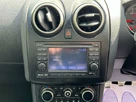 2011-nissan-qashqai2-15td-n-tec-small-37
