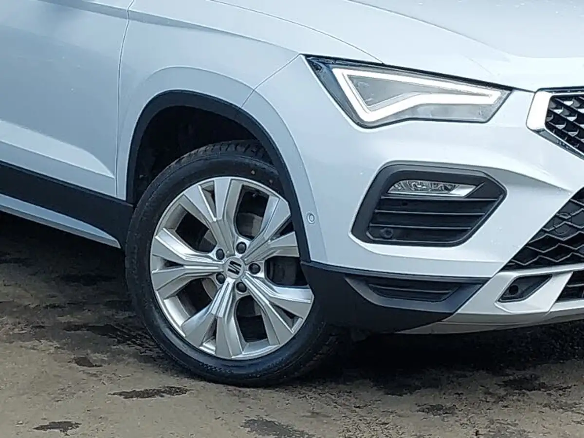 2023-seat-ateca-15-ecotsi-xperience-big-8