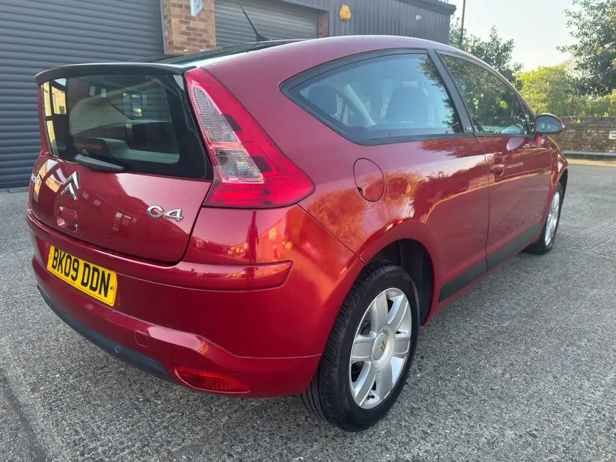 2009-citroen-c4-16-vtr-coupe-3d-1587cc-big-21