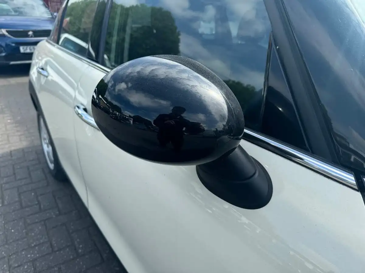 2019-mini-cooper-15-cooper-classic-hatchback-5d-big-13