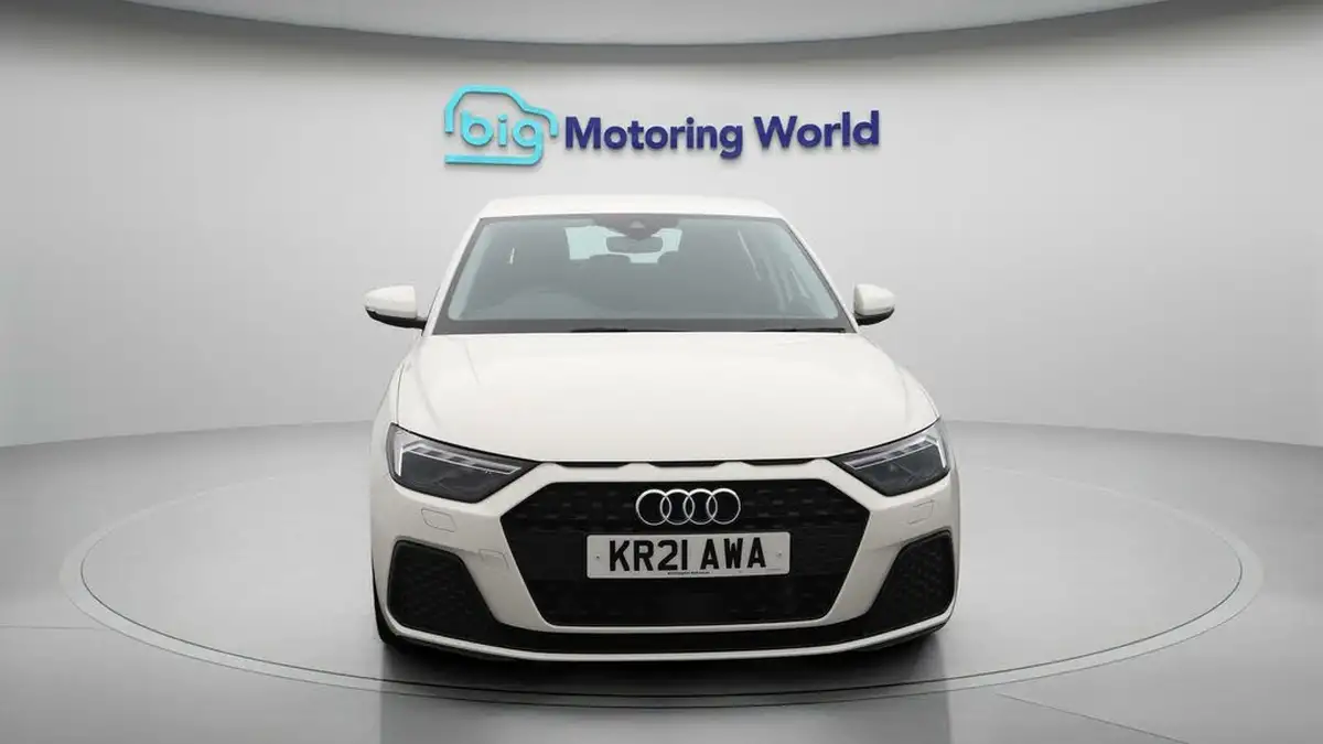 2021-audi-a1-10-30-tfsi-technik-110ps-big-2