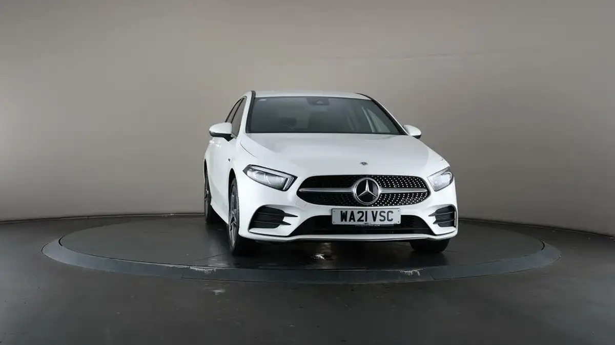 2021-mercedes-benz-a-class-13-a250e-amg-line-hatchback-5d-big-47