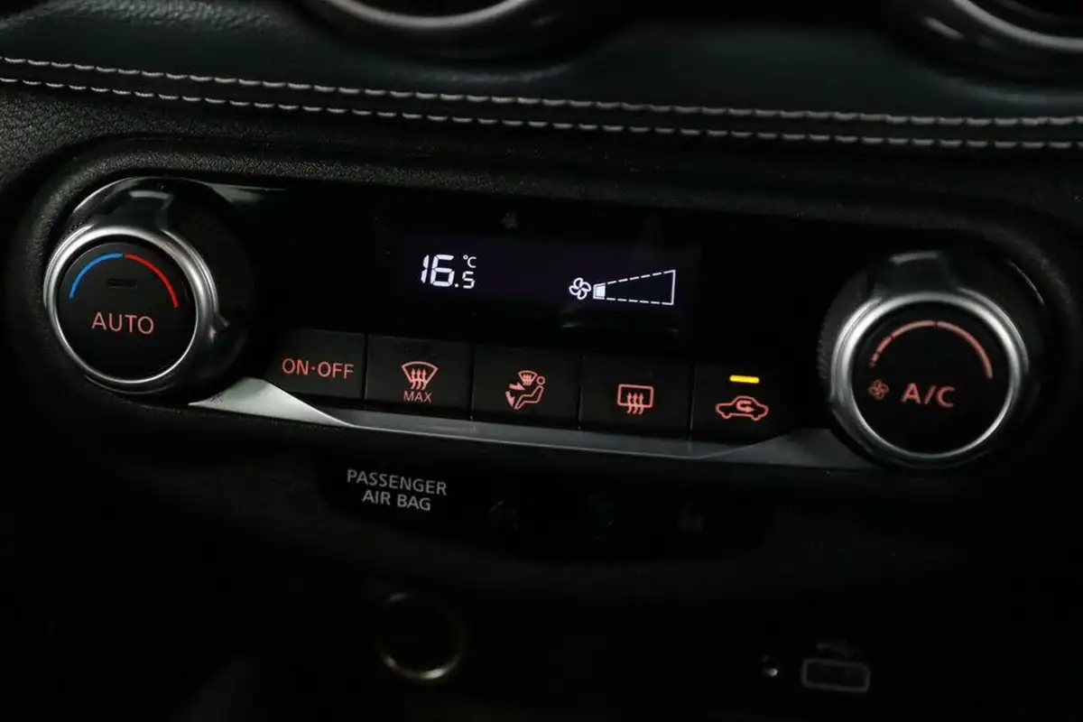 2022-nissan-juke-10-dig-t-n-connecta-big-20